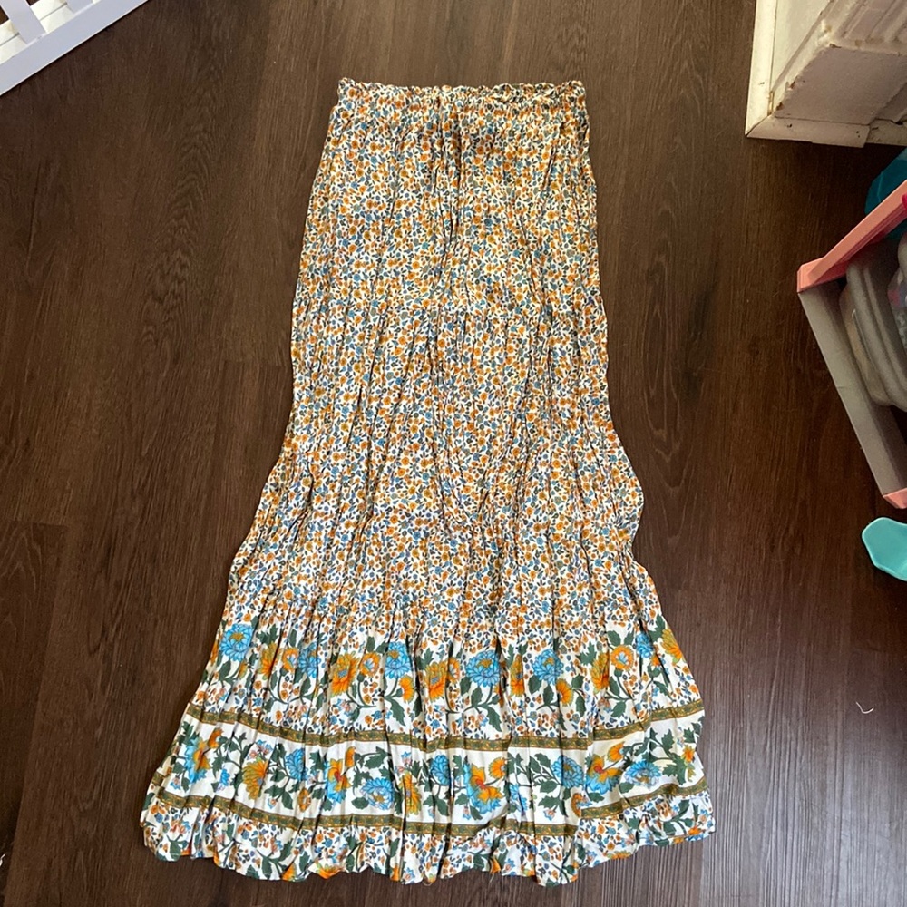maxi skirt